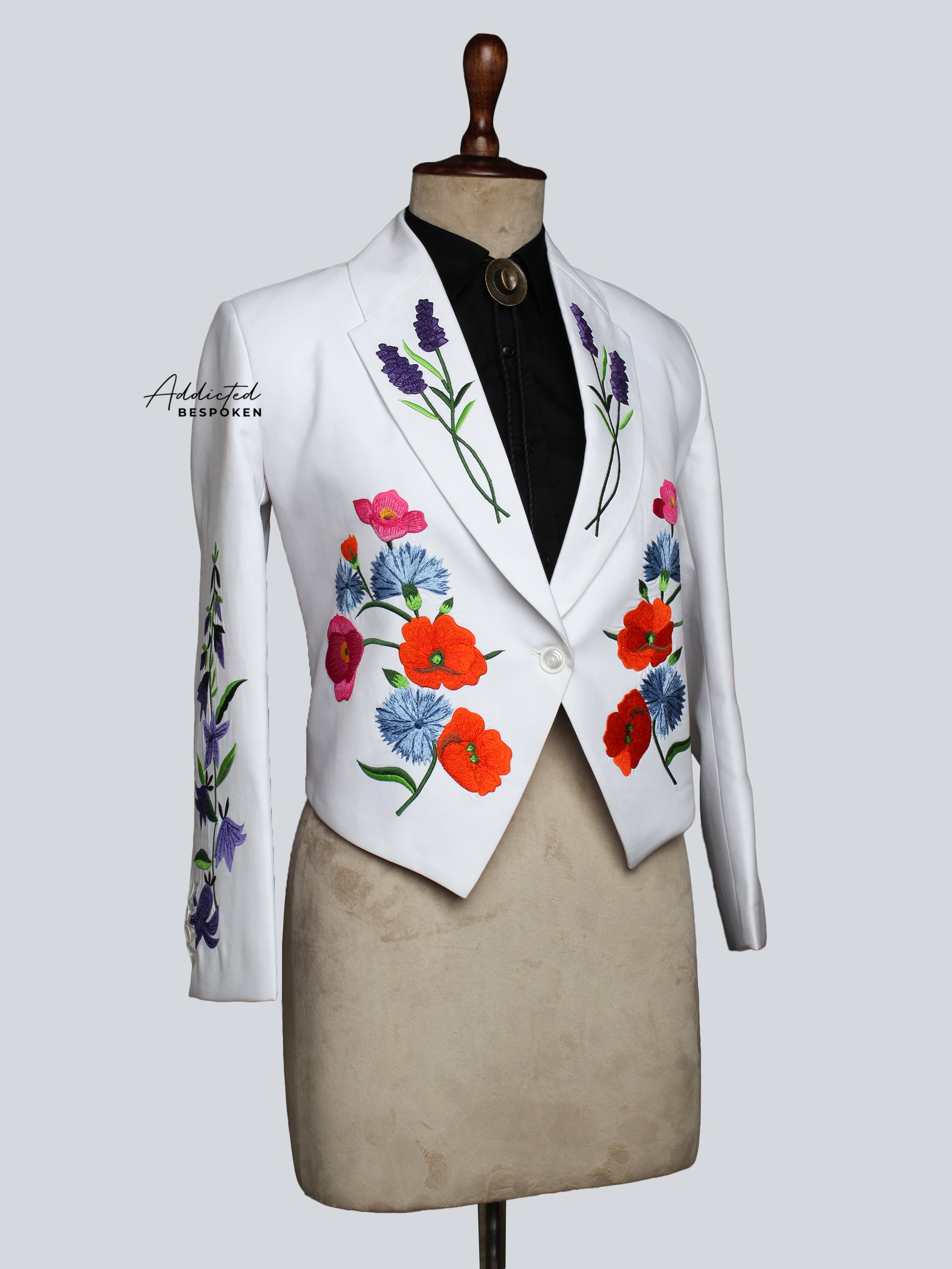 Blooming White Floral Crop Jacket