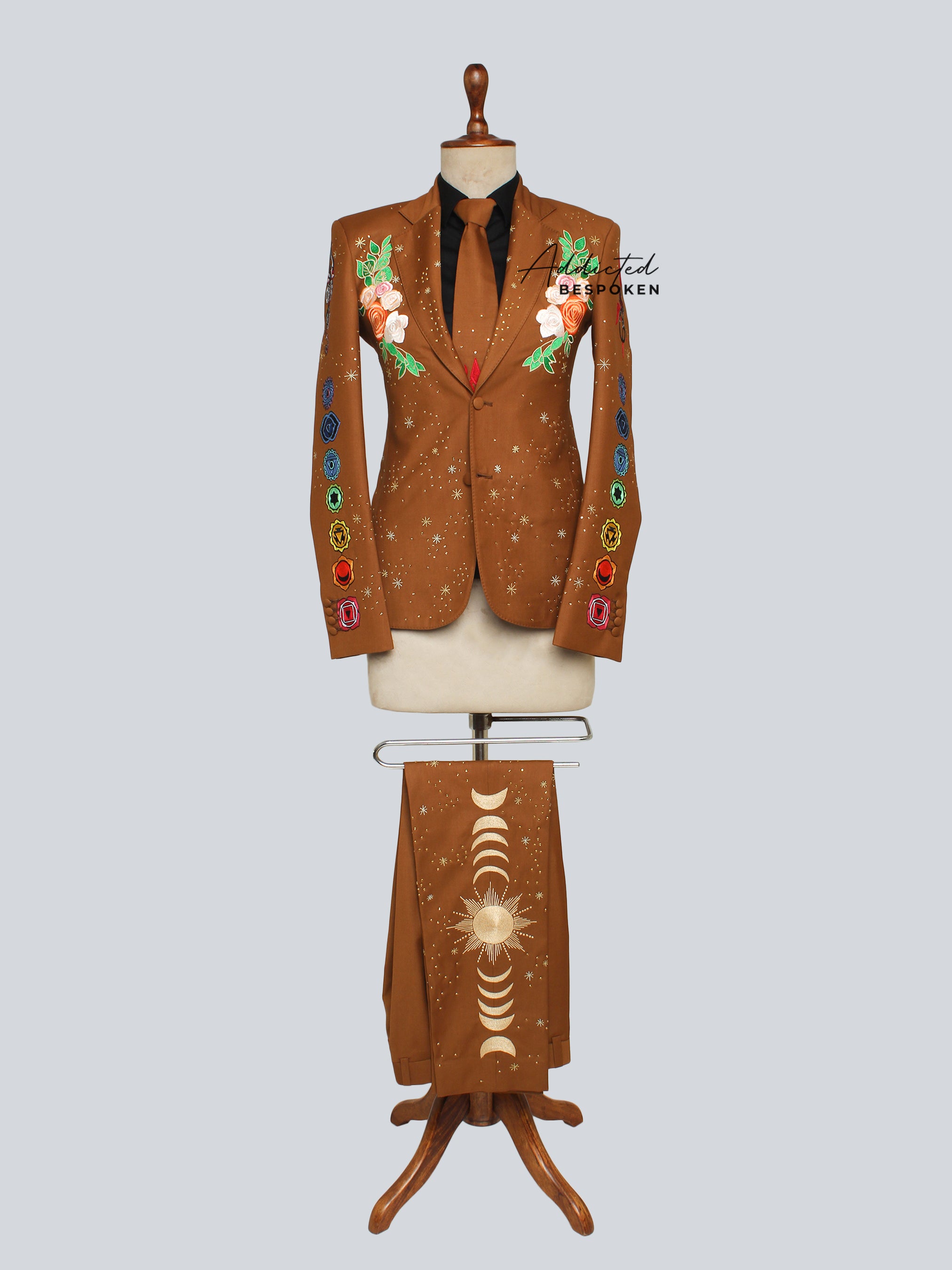 Western Suit, Embroidered Western Suits, Bespoke Wedding Suits, Wedding suits, Modern Groom Attire.