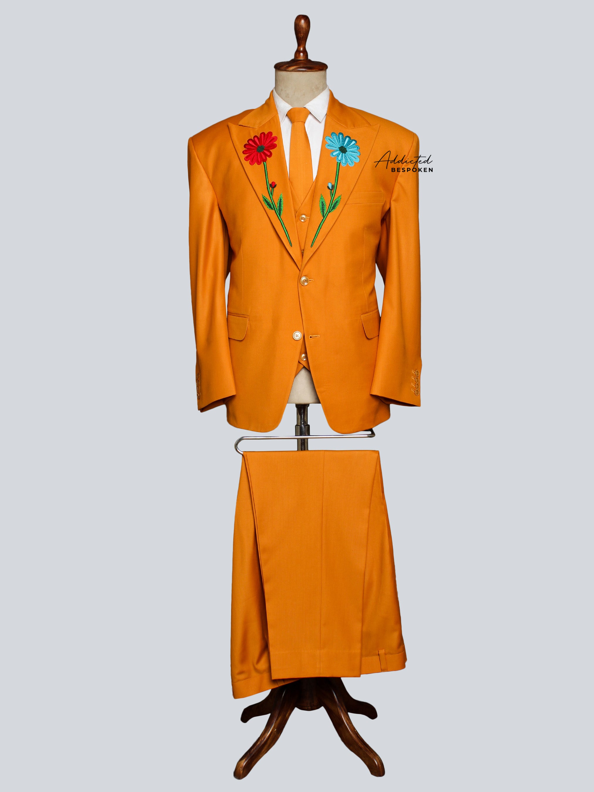 Ornate Lapel Country Western Suit