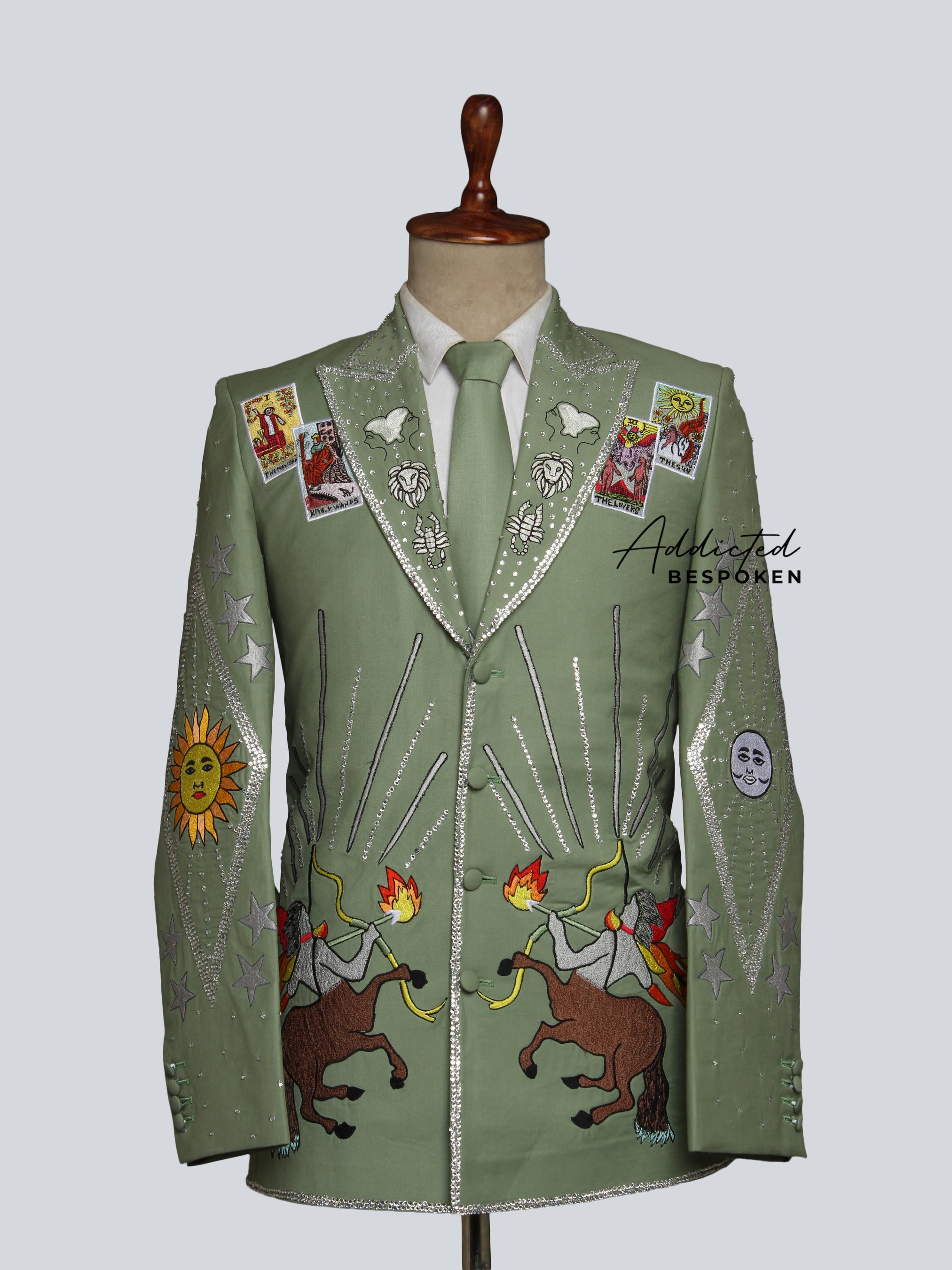 King Card Detailed Suit