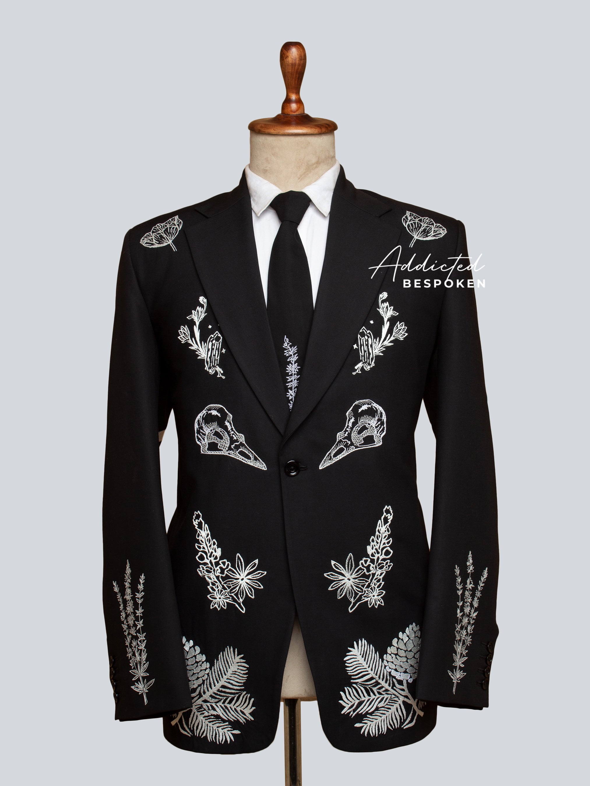 Black Skull Embroidered Suit
