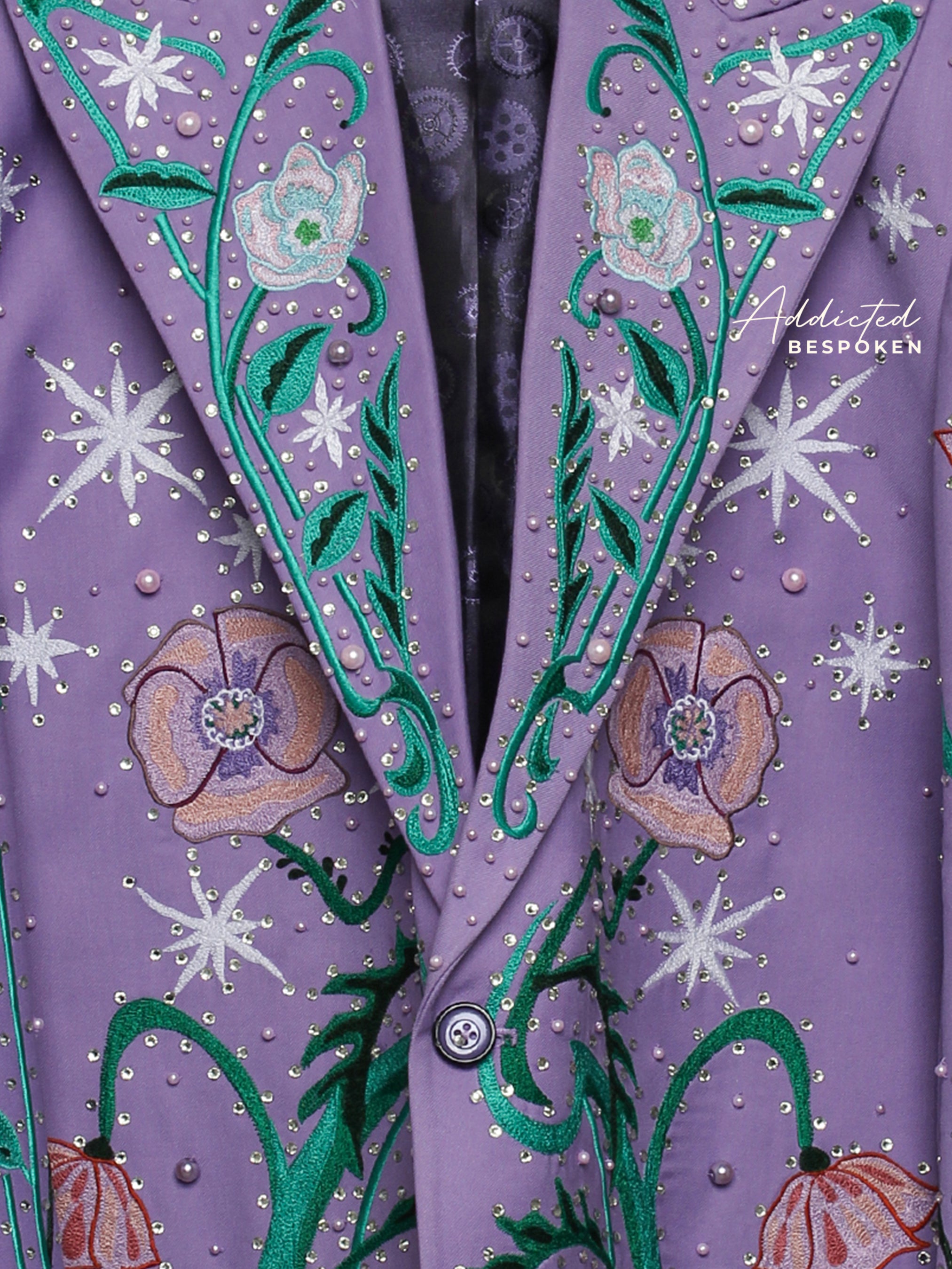 Floral and Star Detailing Embroidered Suit