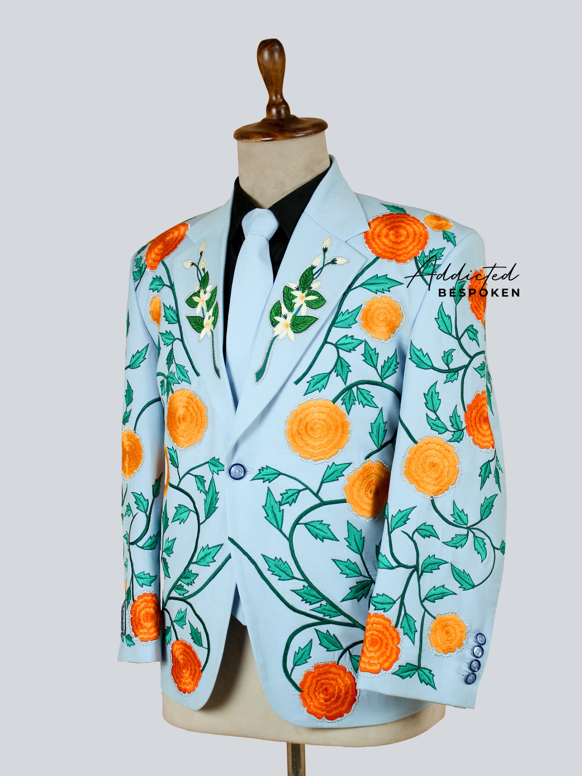 Floristic Embroidered Suit