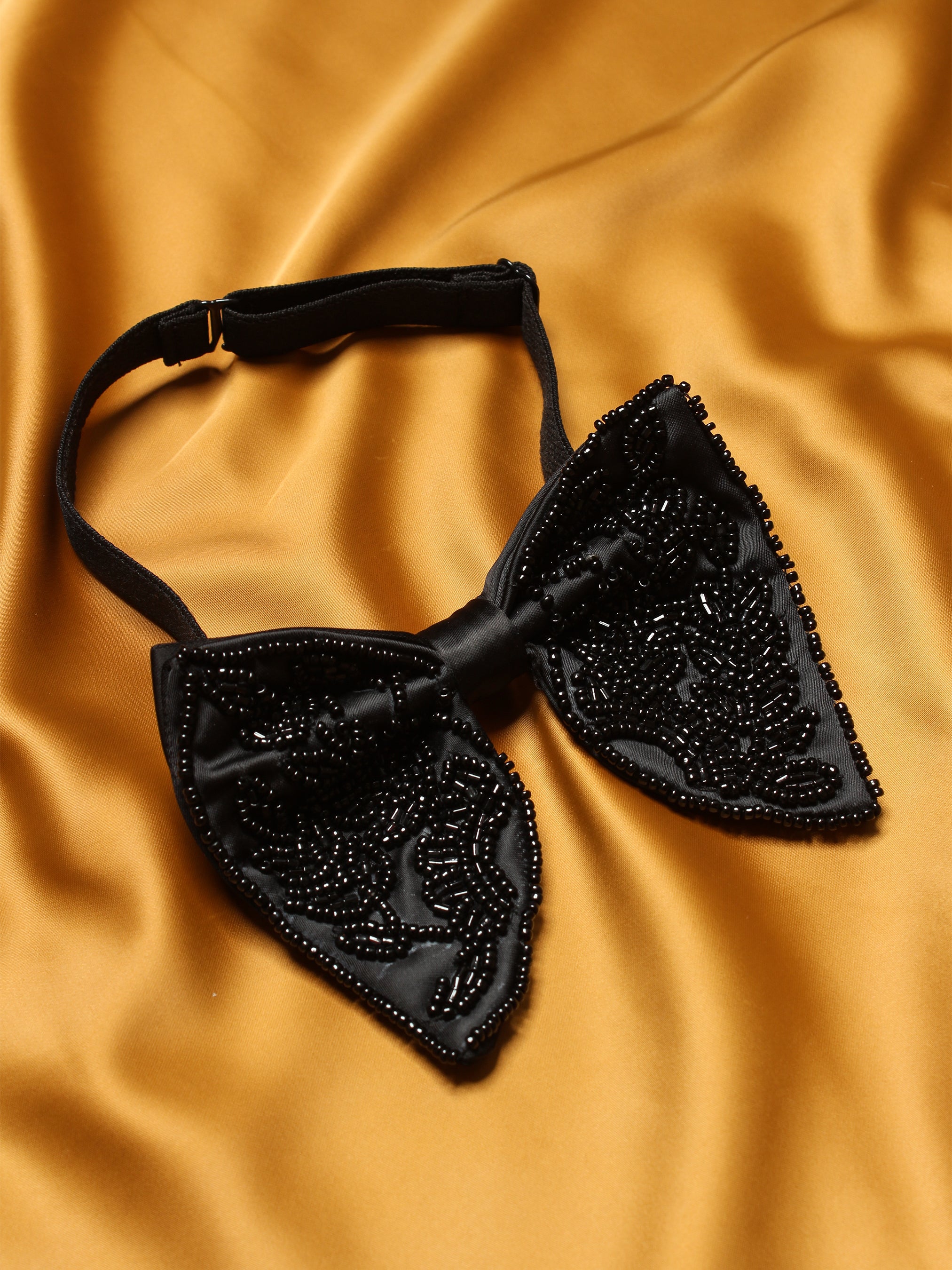 Refined Butterfly Bowtie