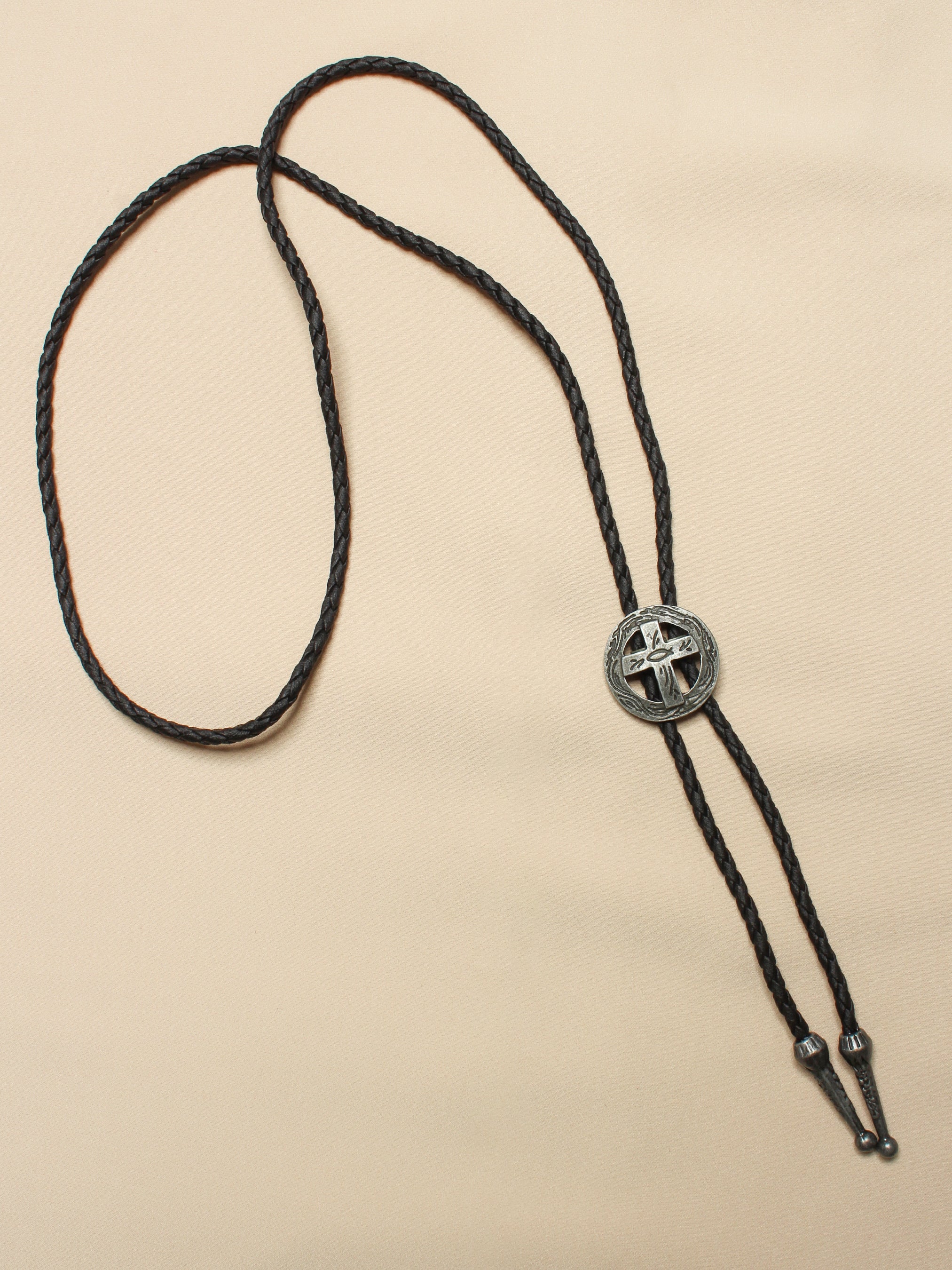 Iconic Cowboy Western Bolo Tie