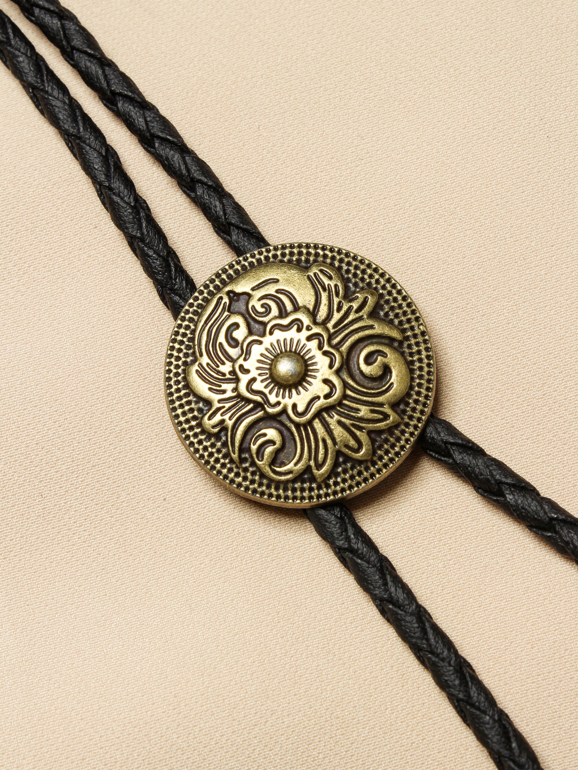 Chic Cowboy Bolo Tie