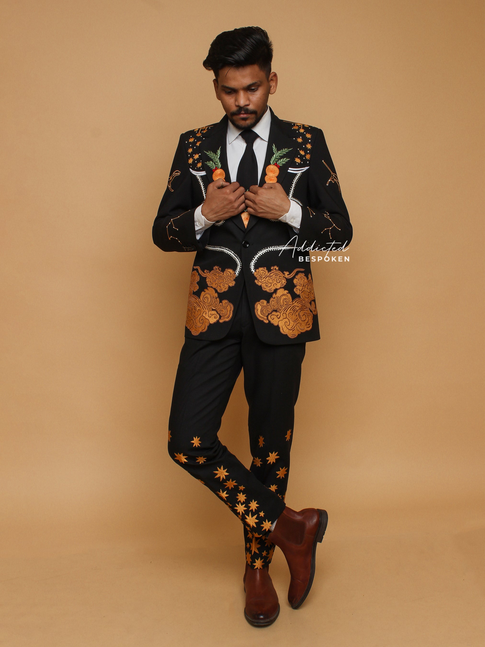 Western Suit, Embroidered Western Suits, Bespoke Wedding Suits, Wedding Men suits, Modern Groom Attire.