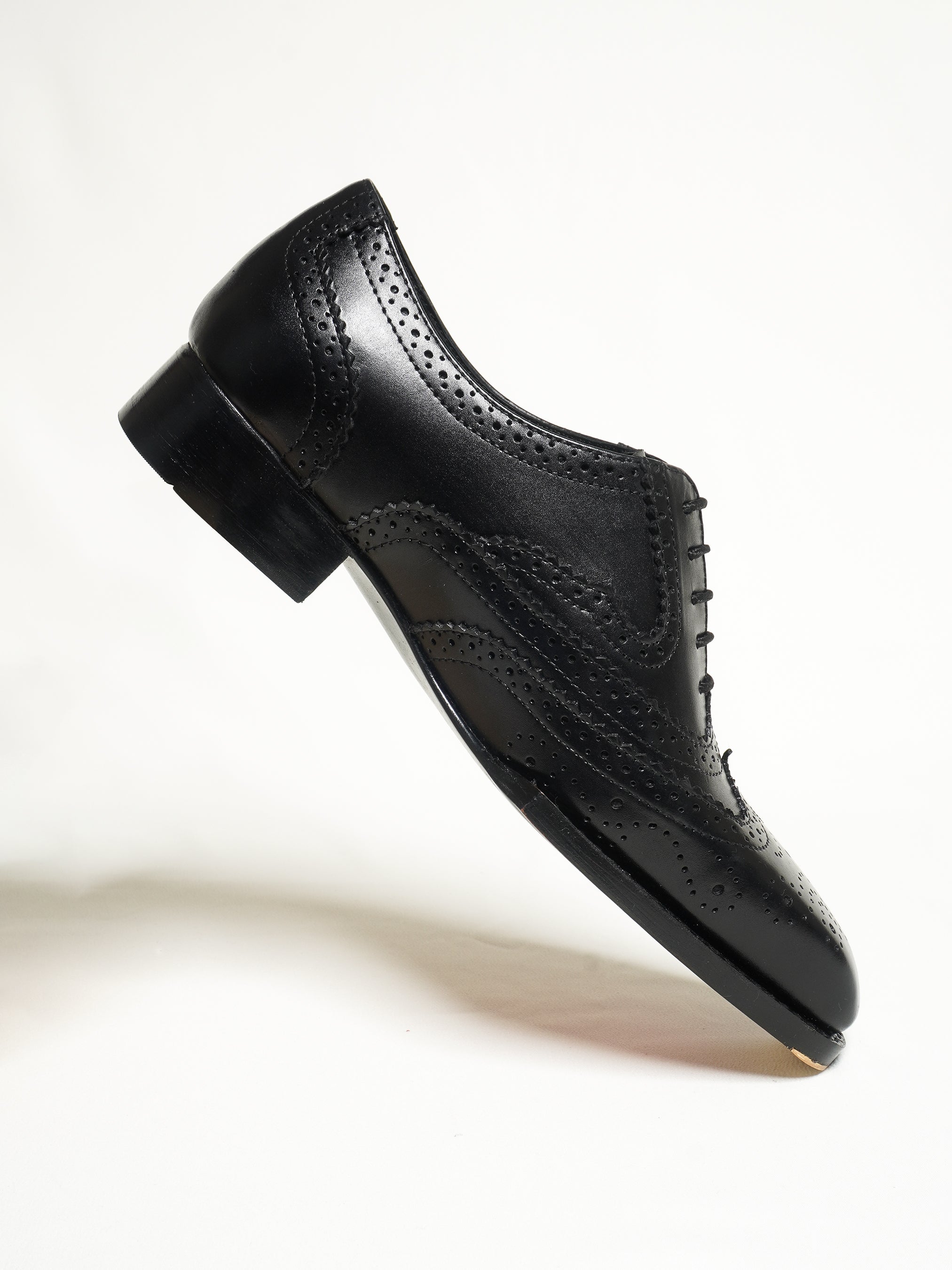 The Wingtip Brogues