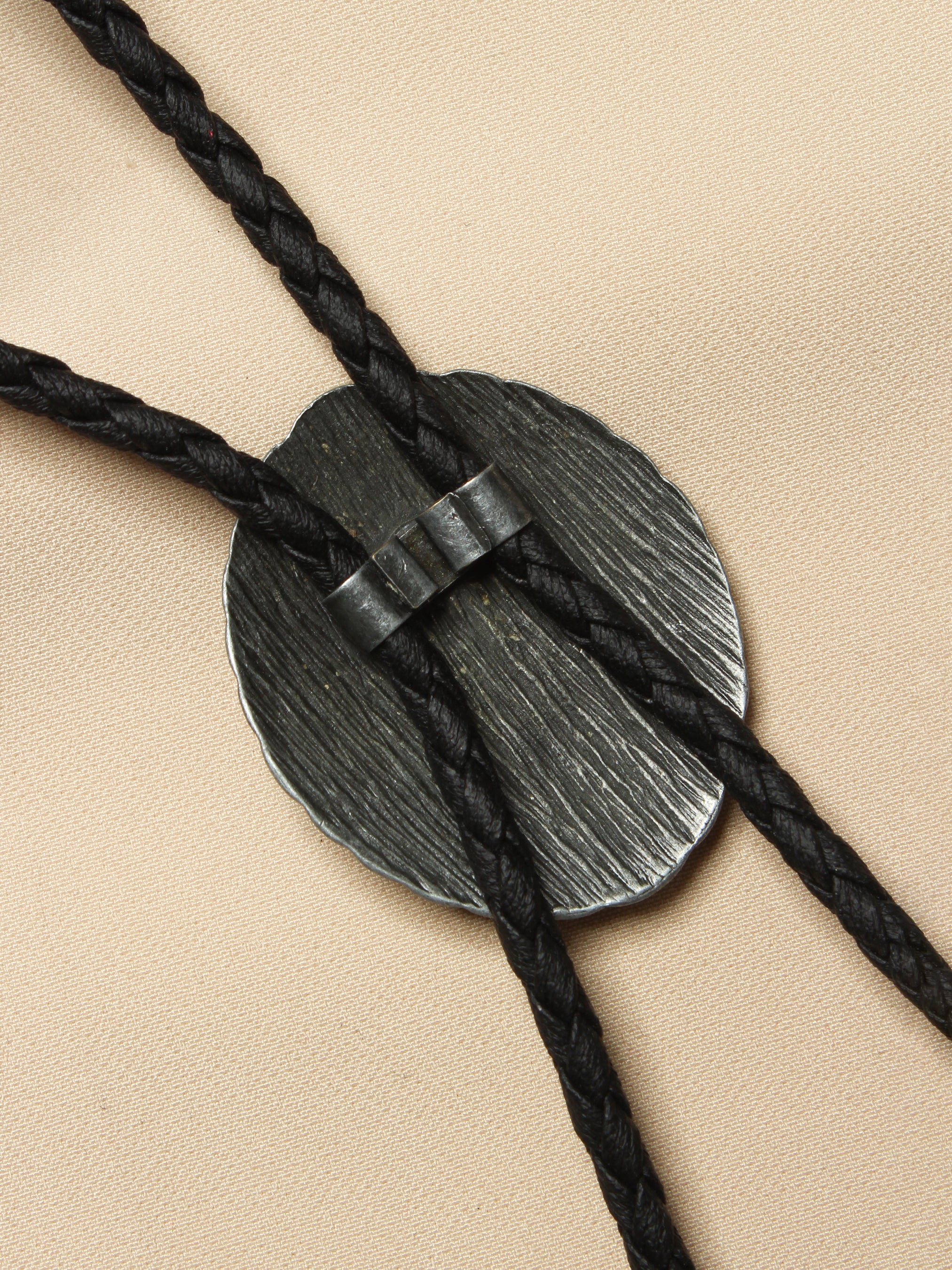 Cowboy Western Bolo Tie