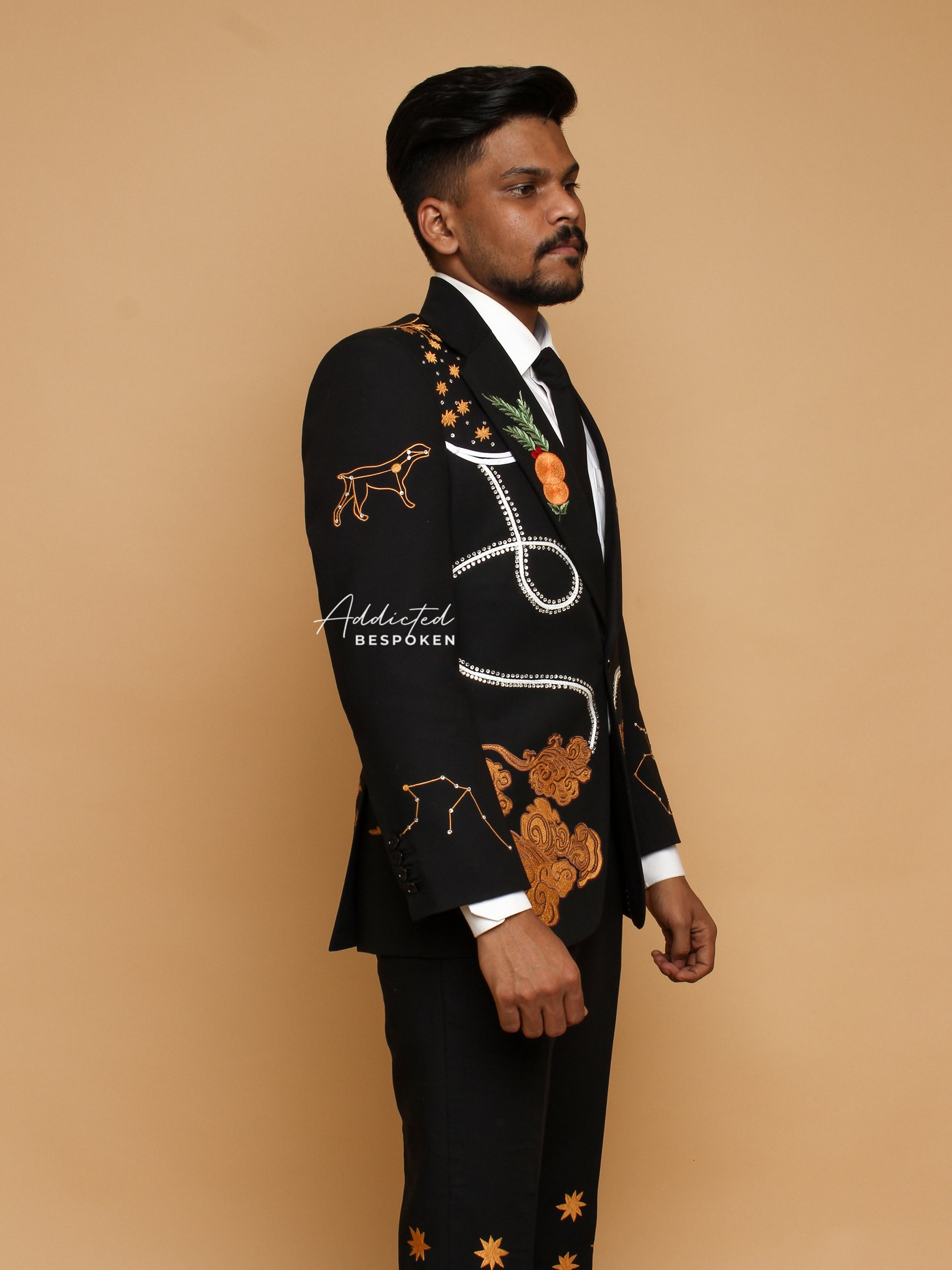 Western Suit, Embroidered Western Suits, Bespoke Wedding Suits, Wedding Men suits, Modern Groom Attire.