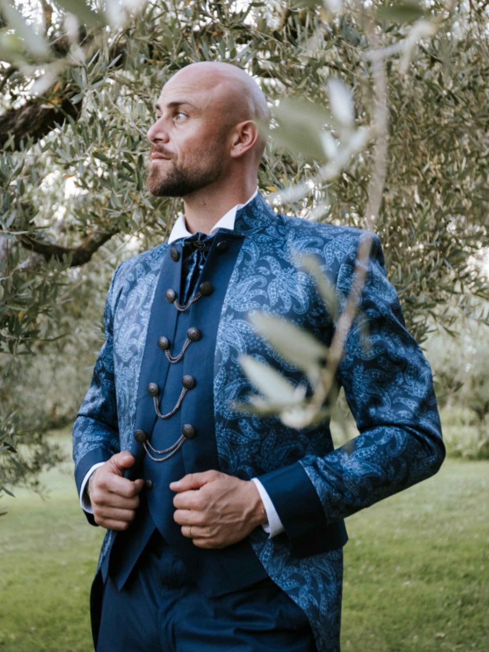 Printed Nobleman Ensemble