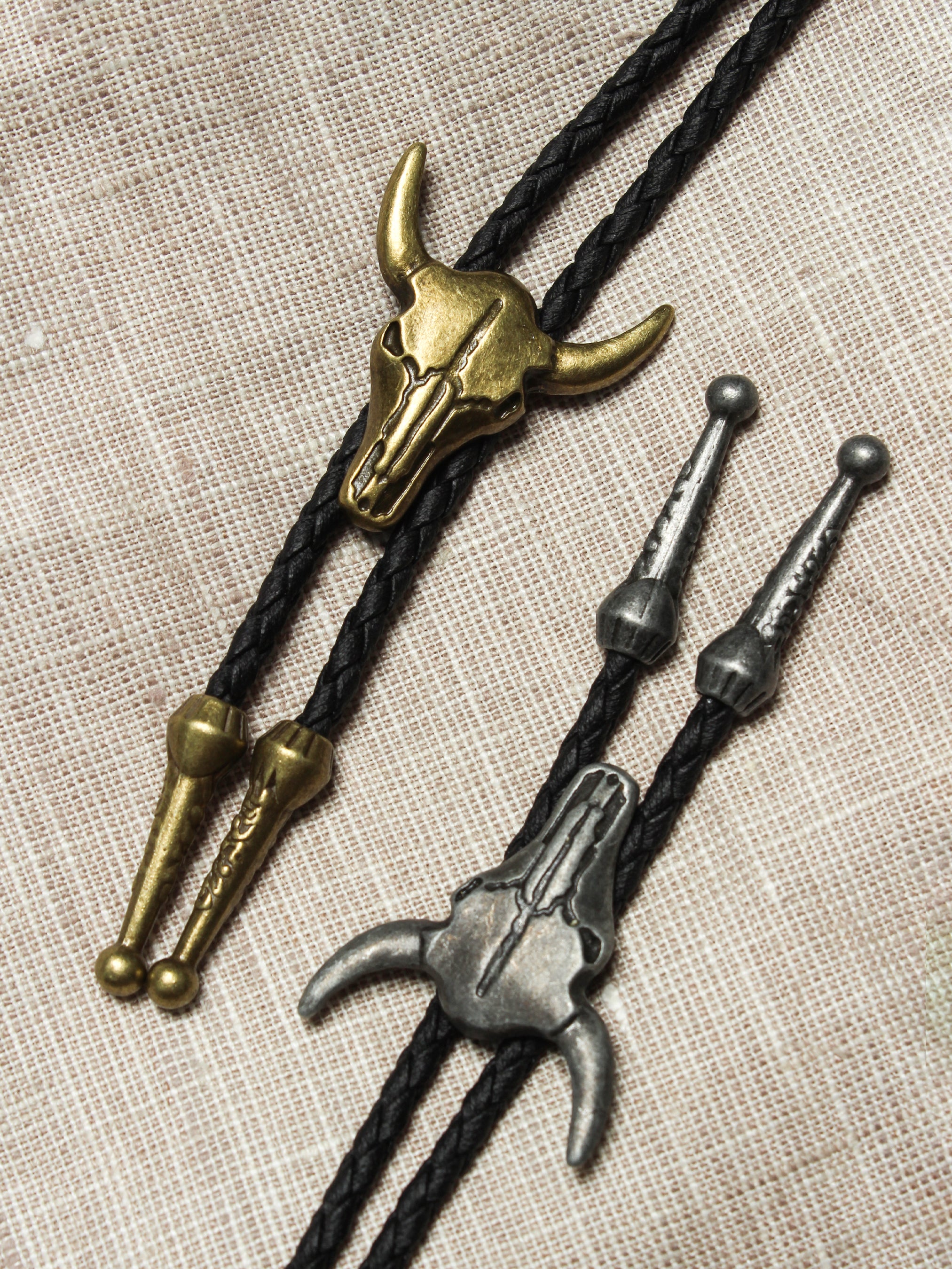 Bull Head Bolo Tie